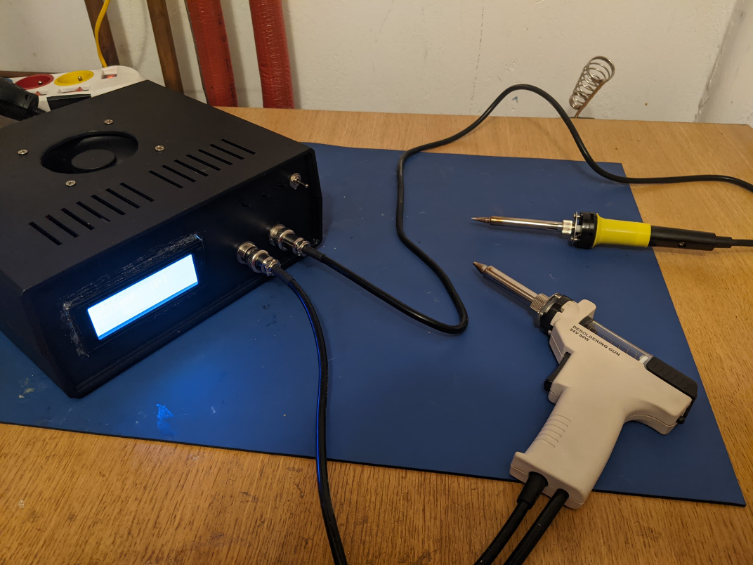 Ready soldering station